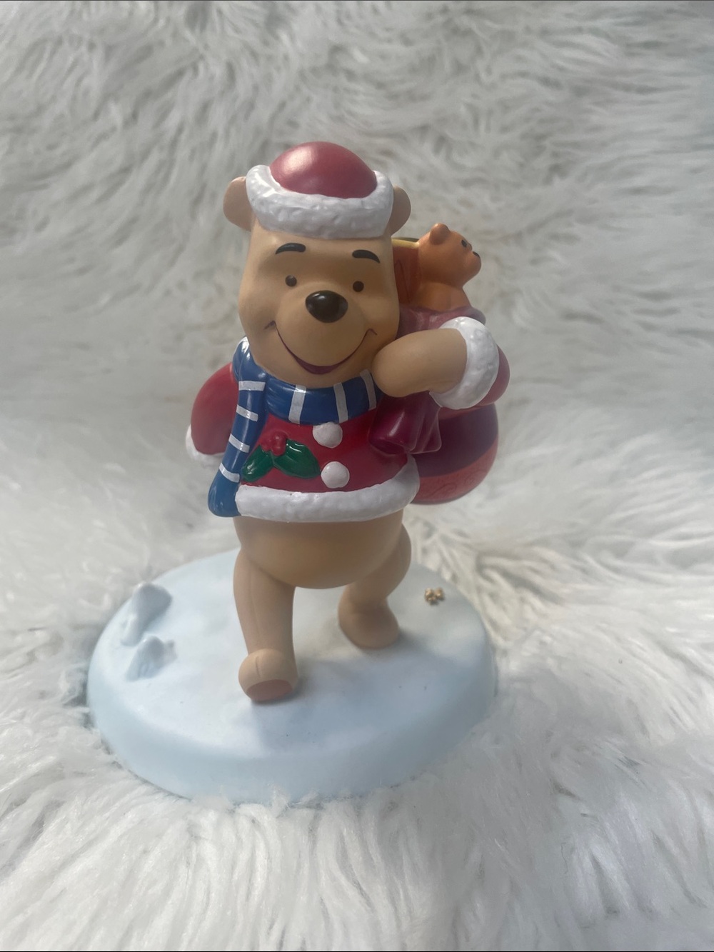Disney Pooh & friends Merry Christmas from Pooh to you 4010031